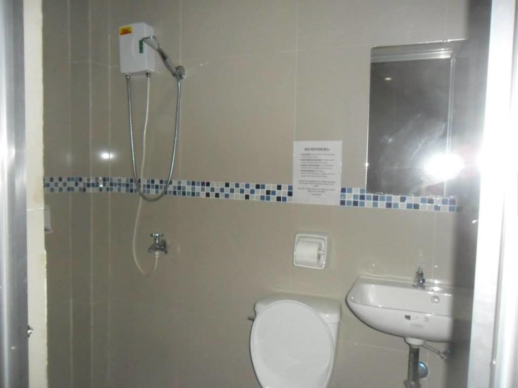 Bnt Inn Lapu-Lapu City Quarto foto