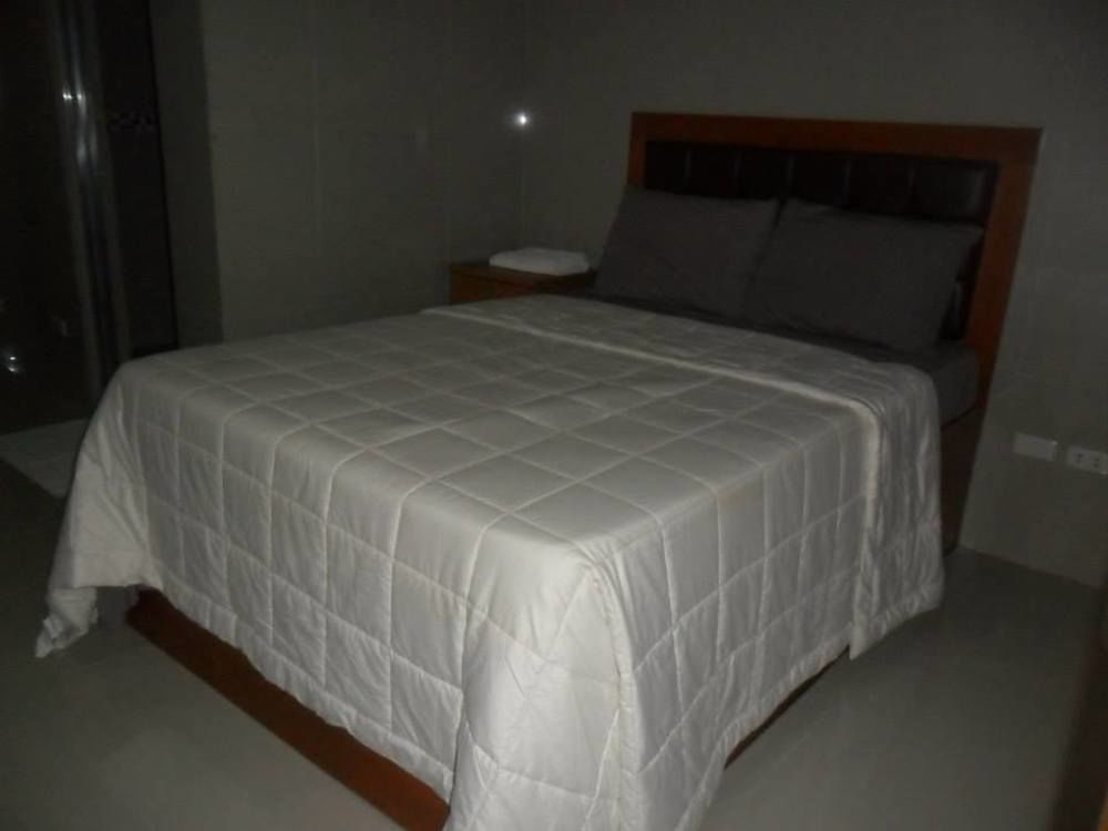 Bnt Inn Lapu-Lapu City Exterior foto